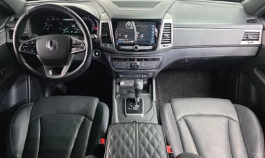 Rexton Sports Khan