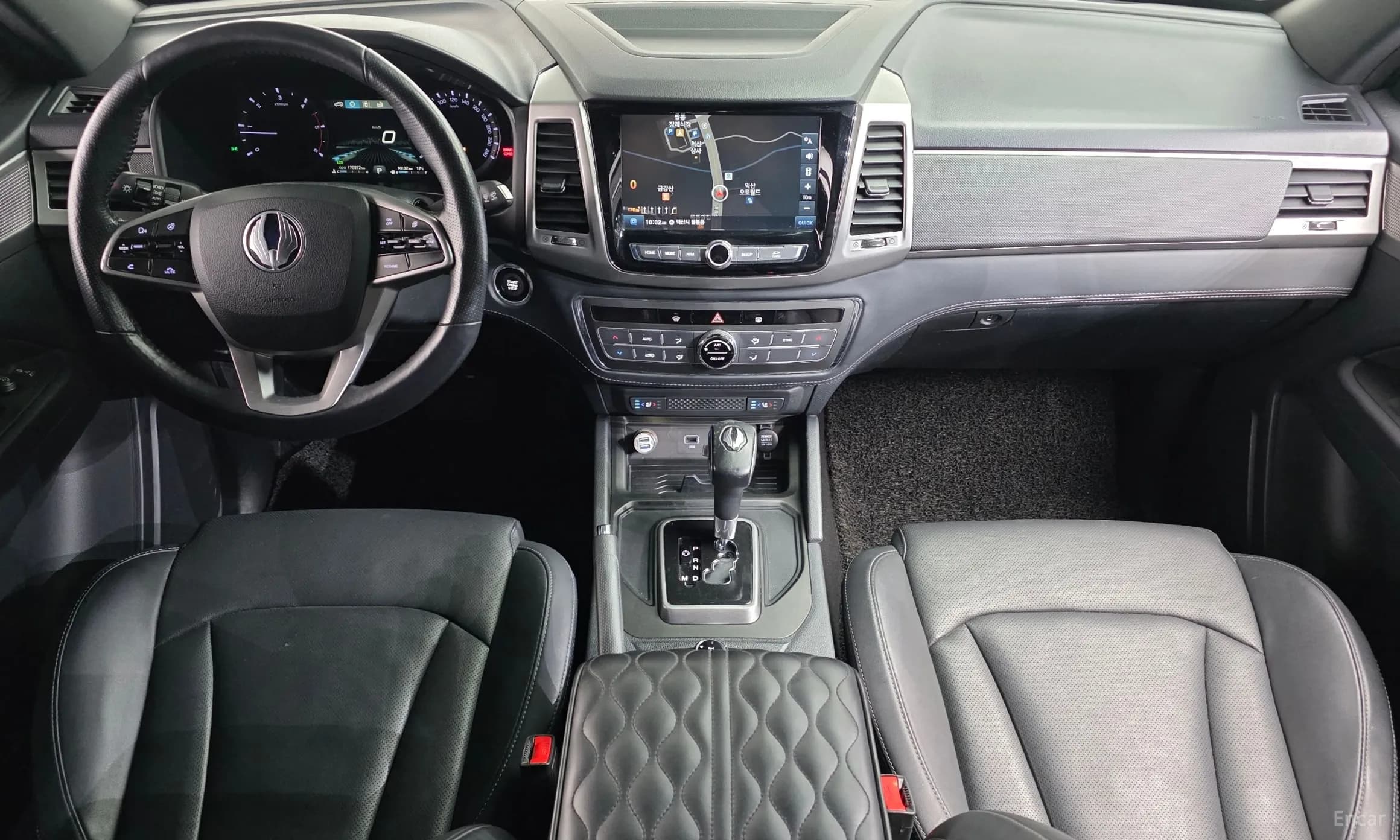 Rexton Sports Khan