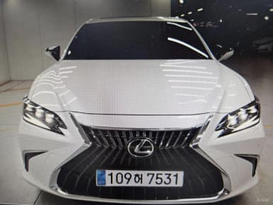 ES300h 7th Generation