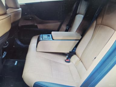 ES300h 7th Generation