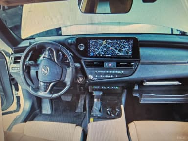 ES300h 7th Generation