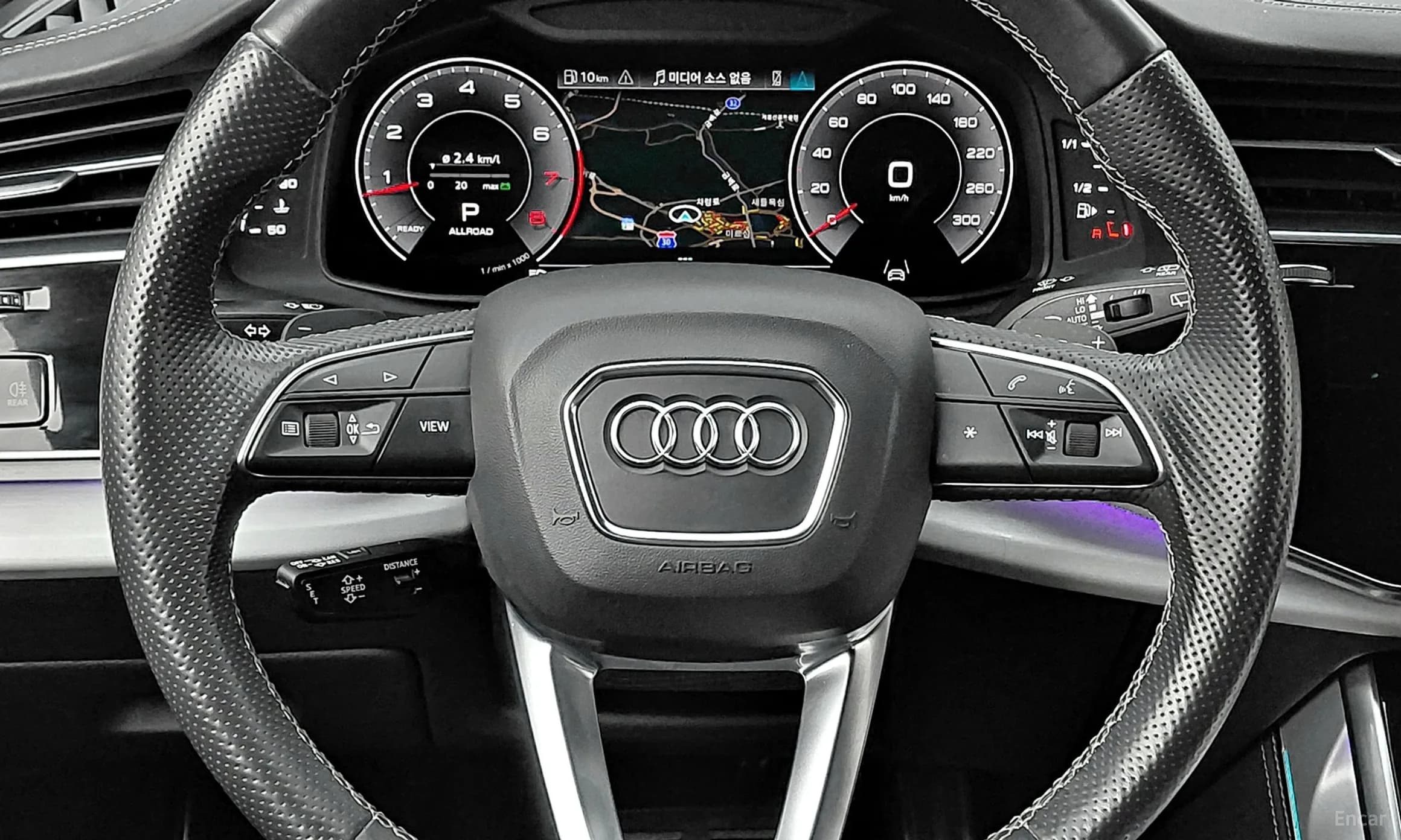 Q8 (4M)