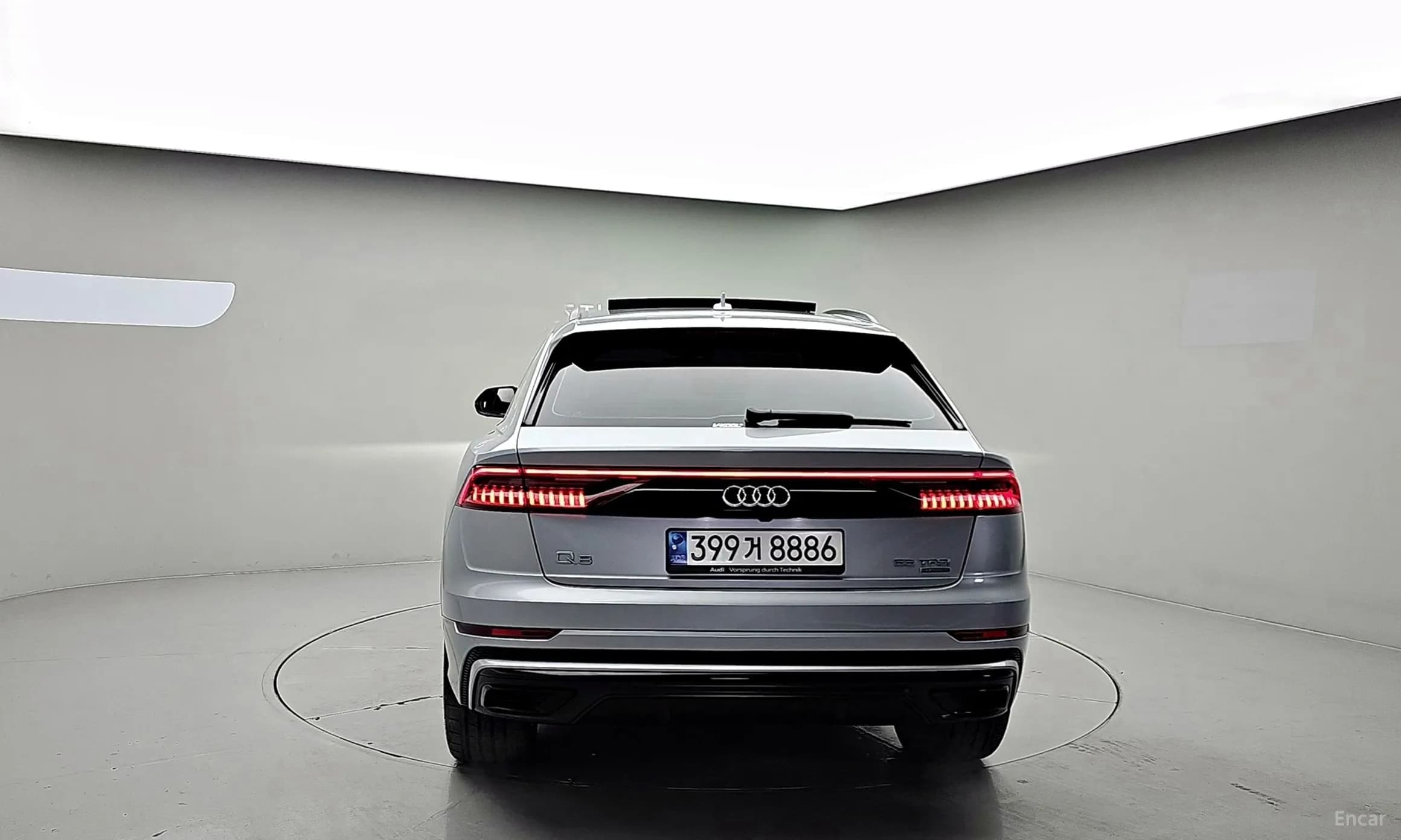 Q8 (4M)