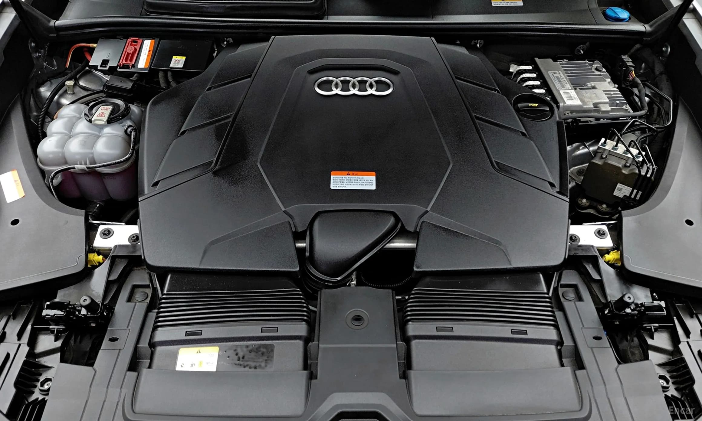 Q8 (4M)