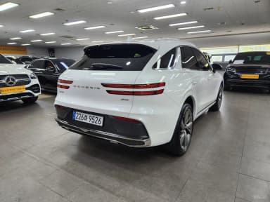 GV70