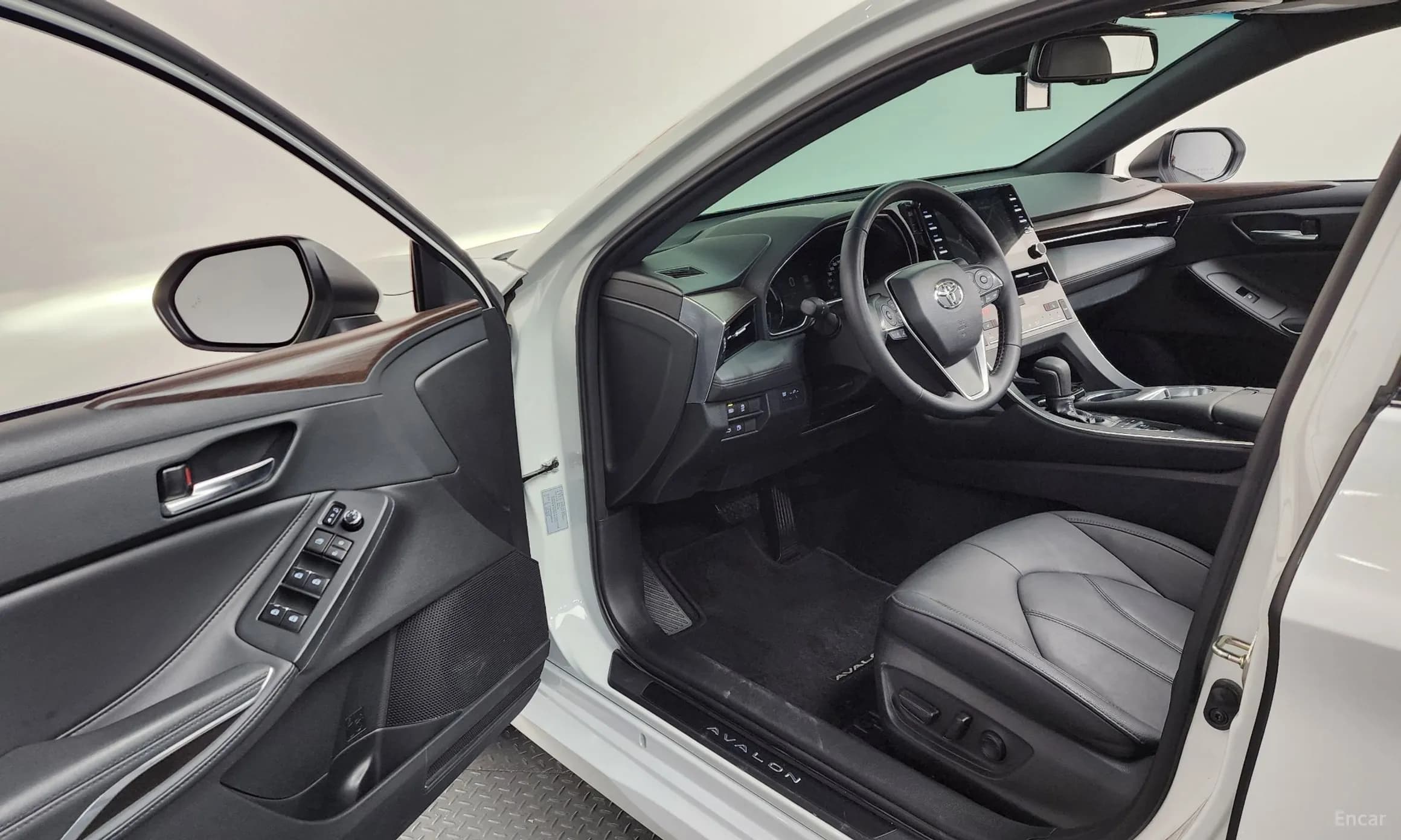 Avalon 5th Generation