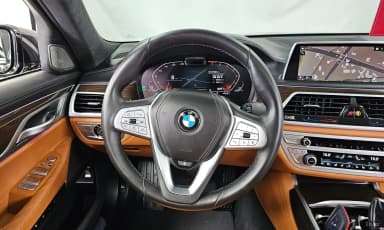 7 Series (G11)