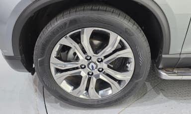 G4 Rexton