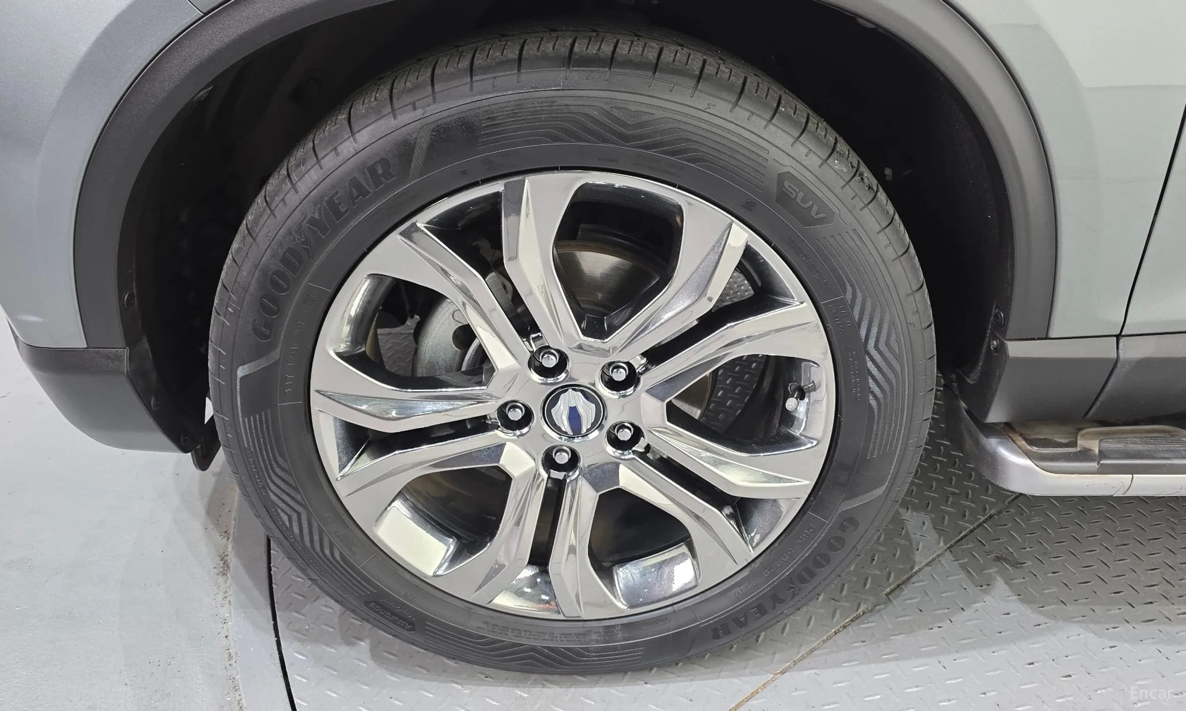 G4 Rexton