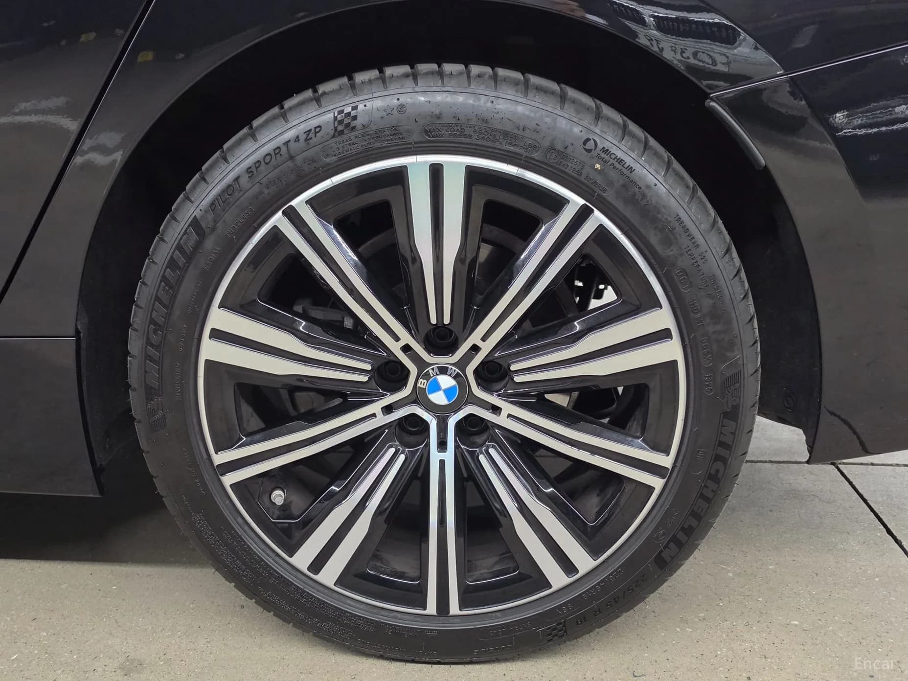 3 Series (G20)