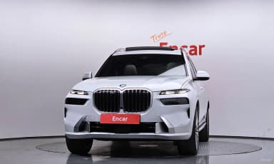 X7 (G07)