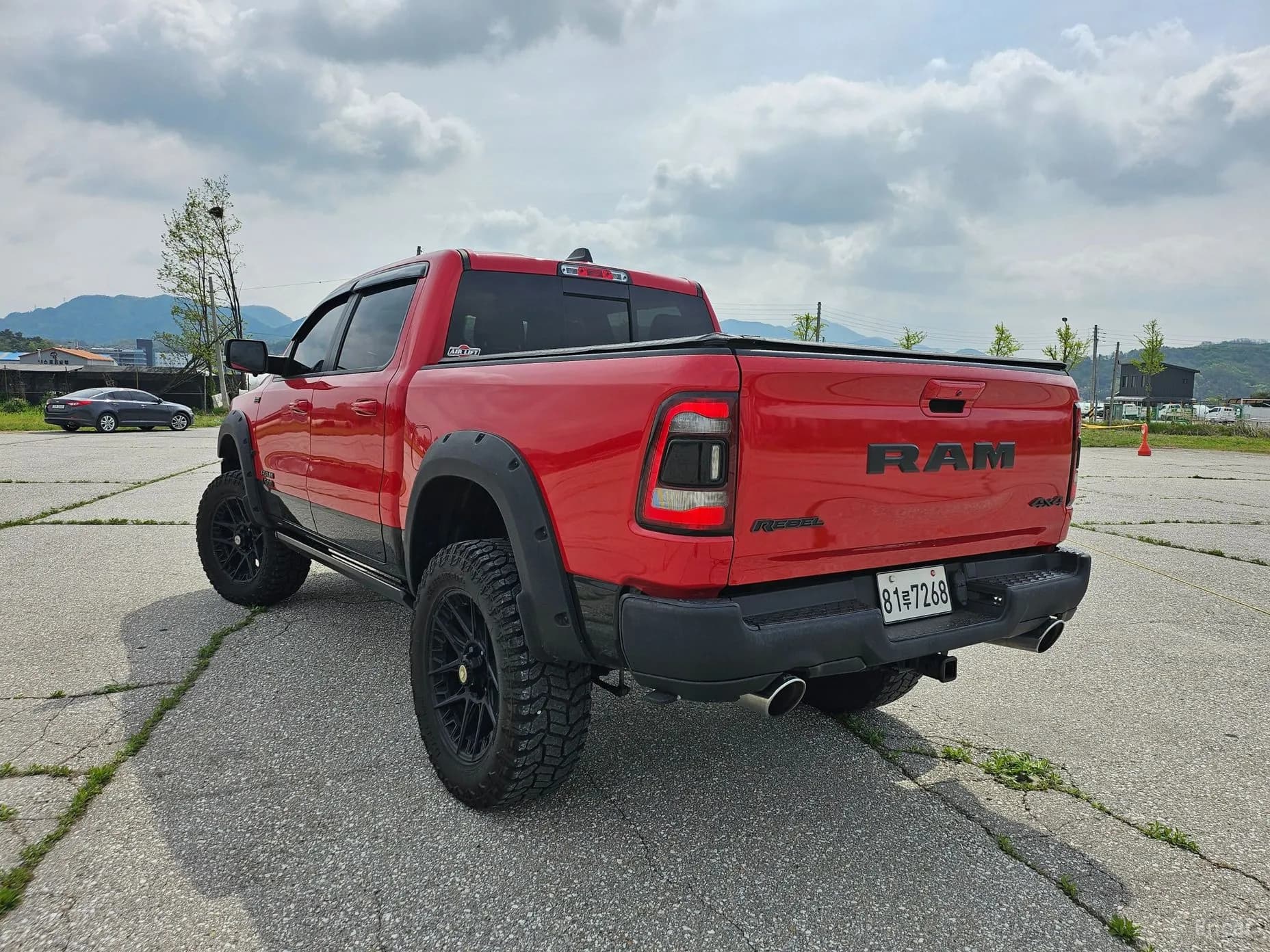 Lampickup