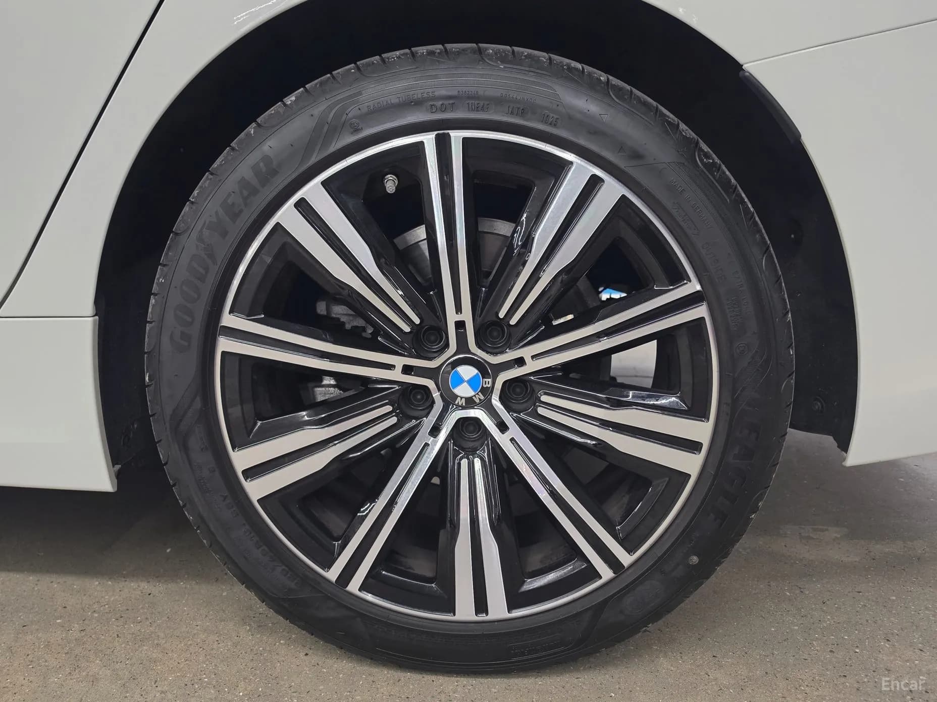 3 Series (G20)