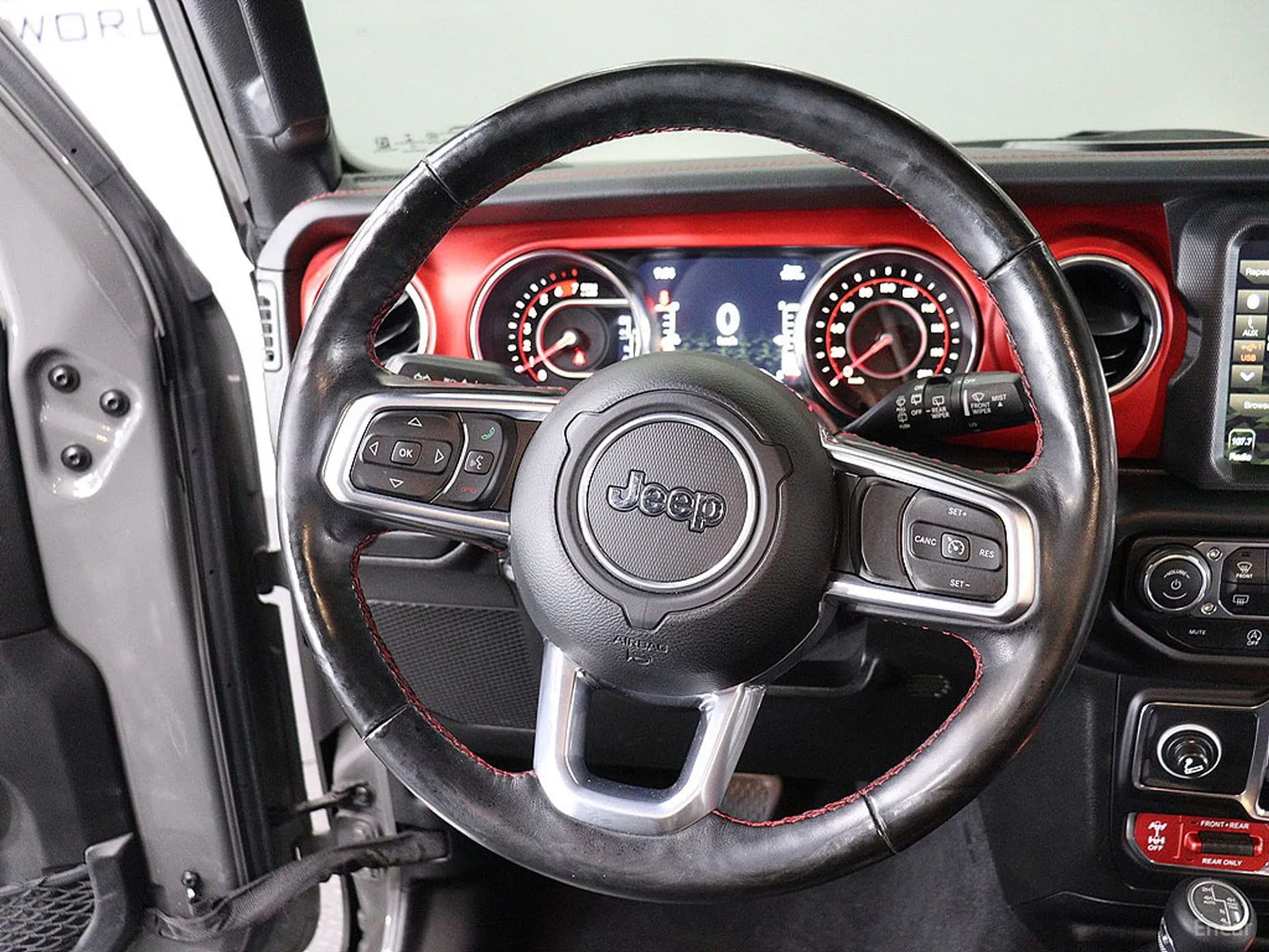 Wrangler (JL)