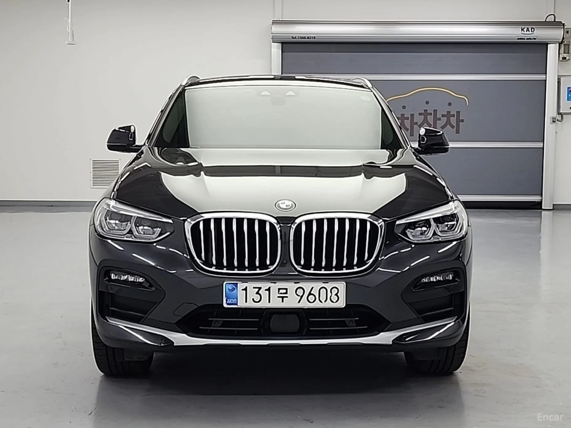 X4 (G02)
