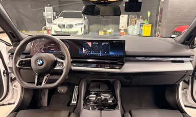 5 Series (G60)