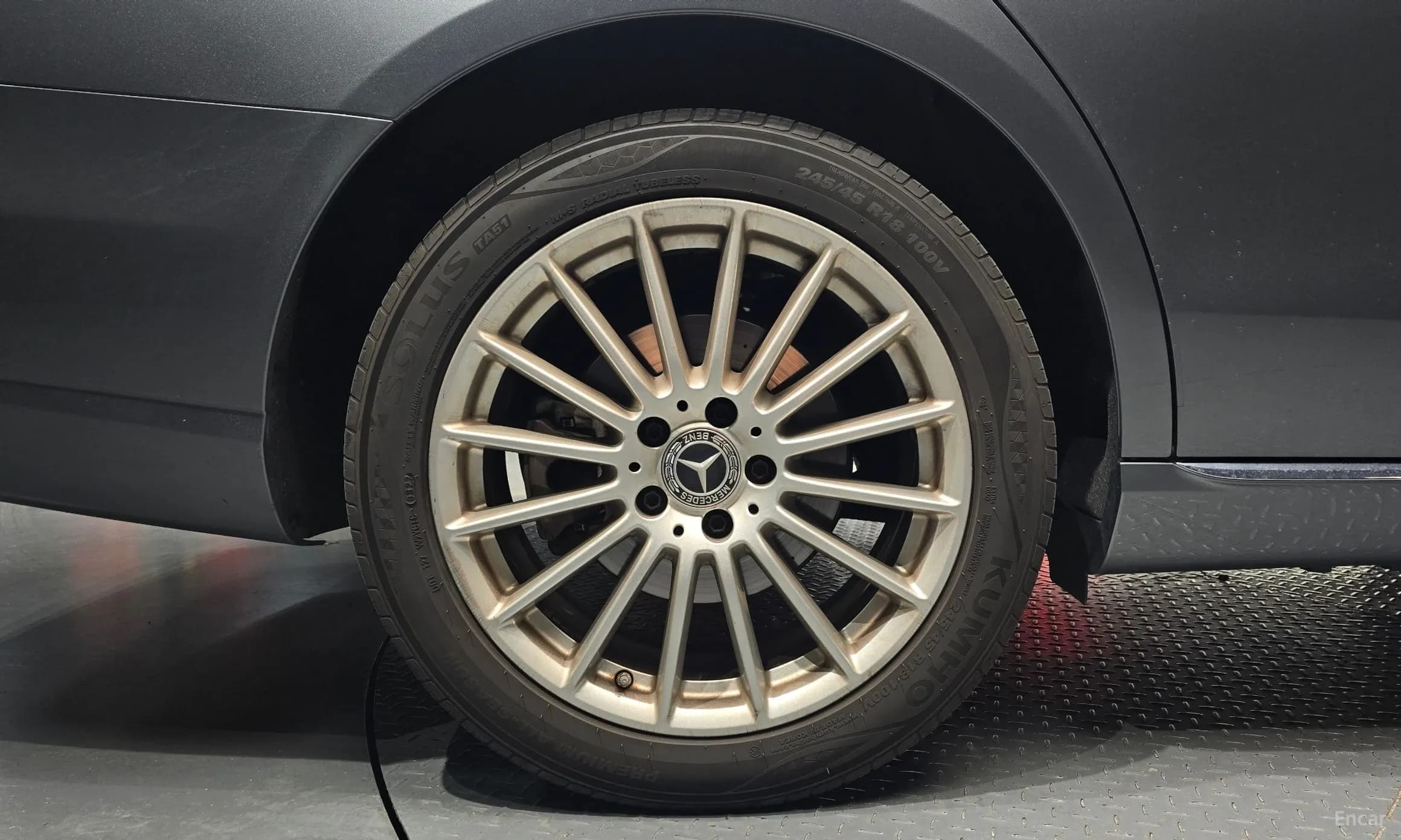E-Class W213