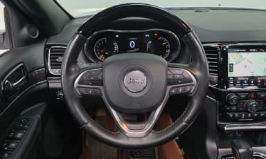 Grand Cherokee