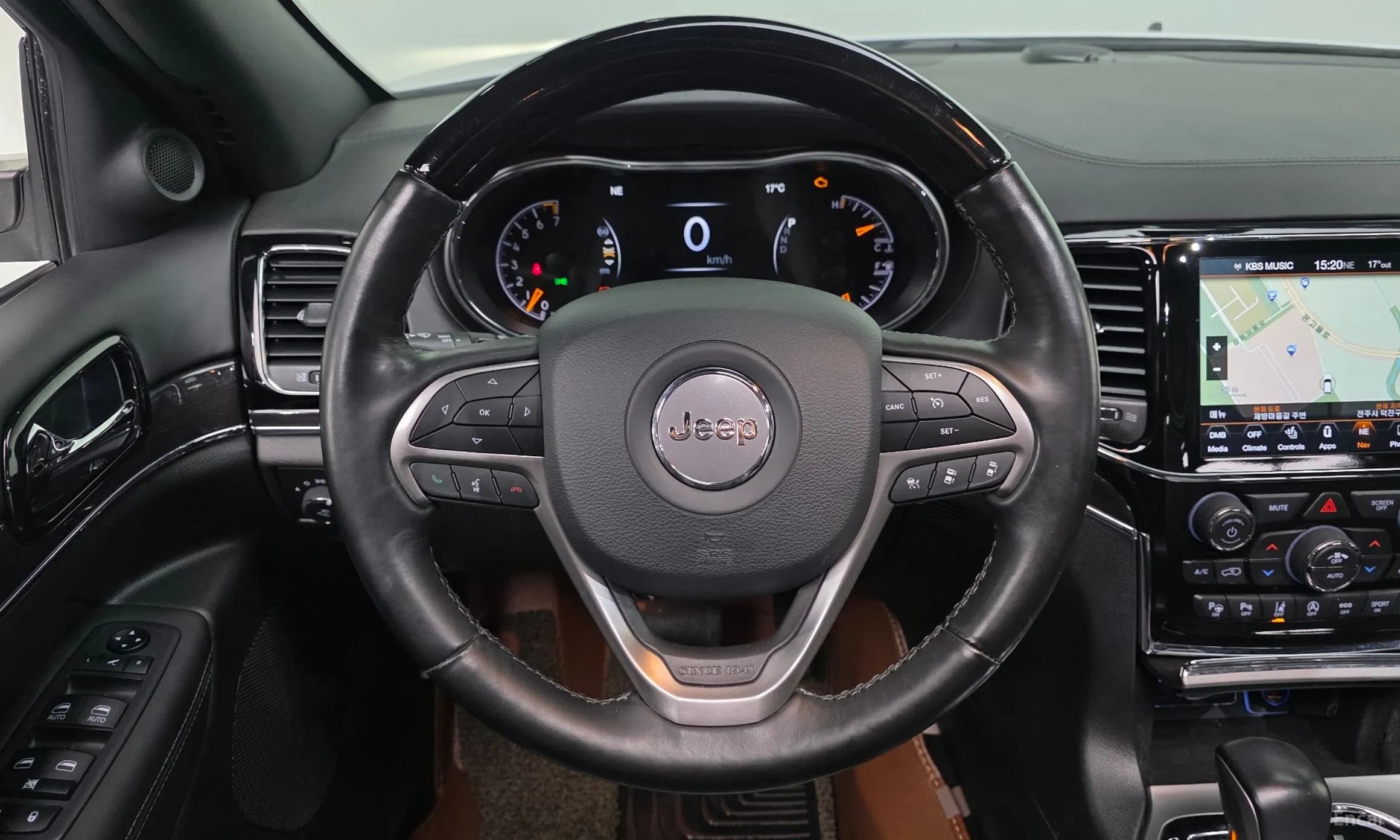 Grand Cherokee