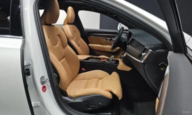 S90