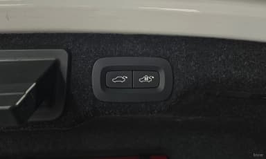S90