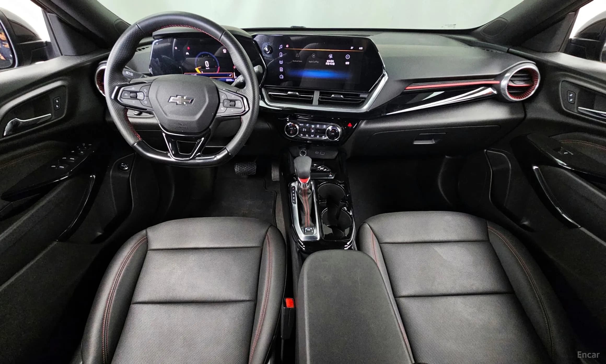 Trax Crossover