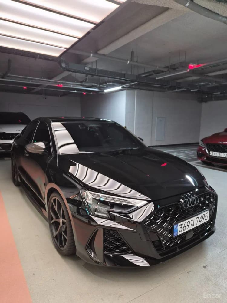 RS3 (8Y)
