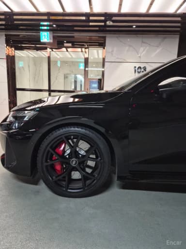 RS3 (8Y)
