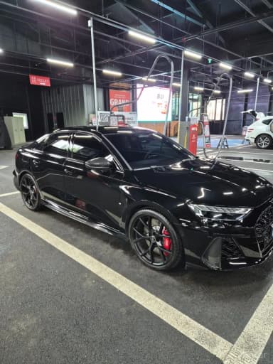 RS3 (8Y)