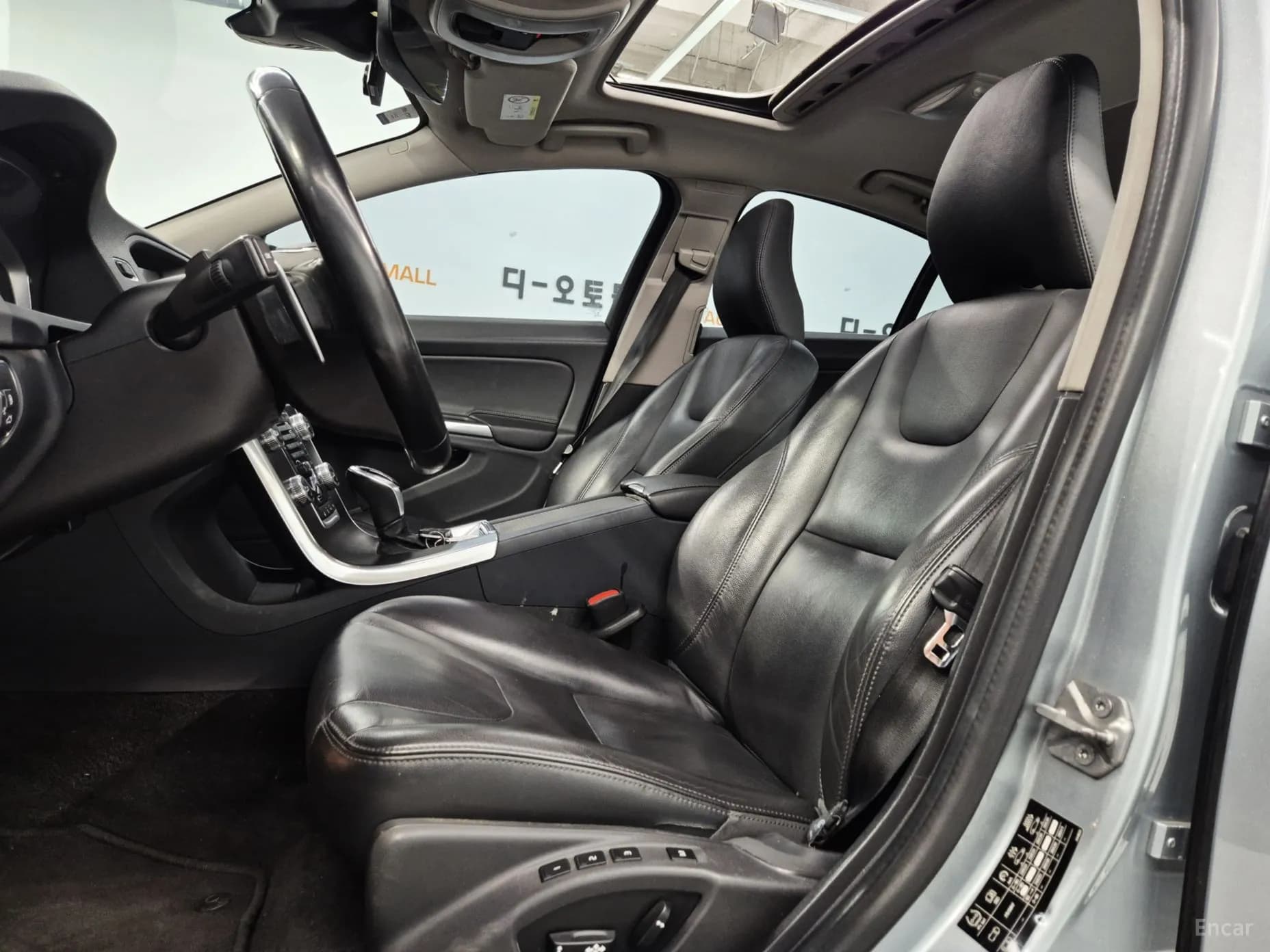 S60