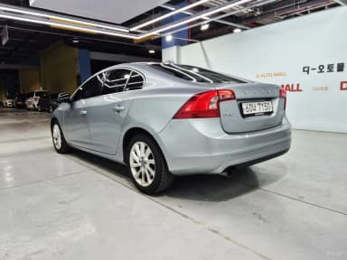 S60