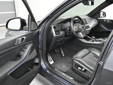 X5 (G05)
