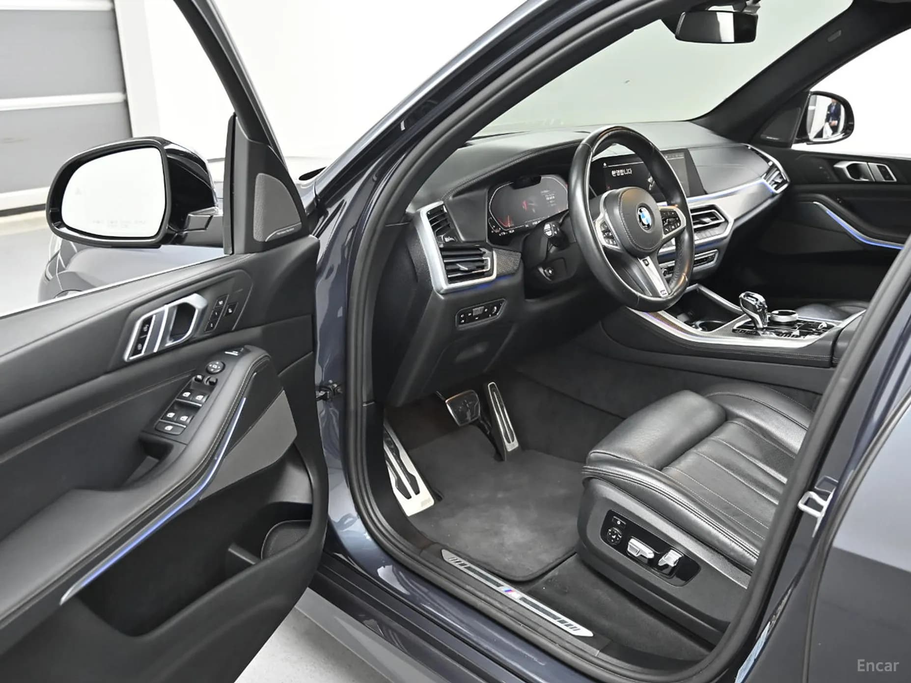 X5 (G05)
