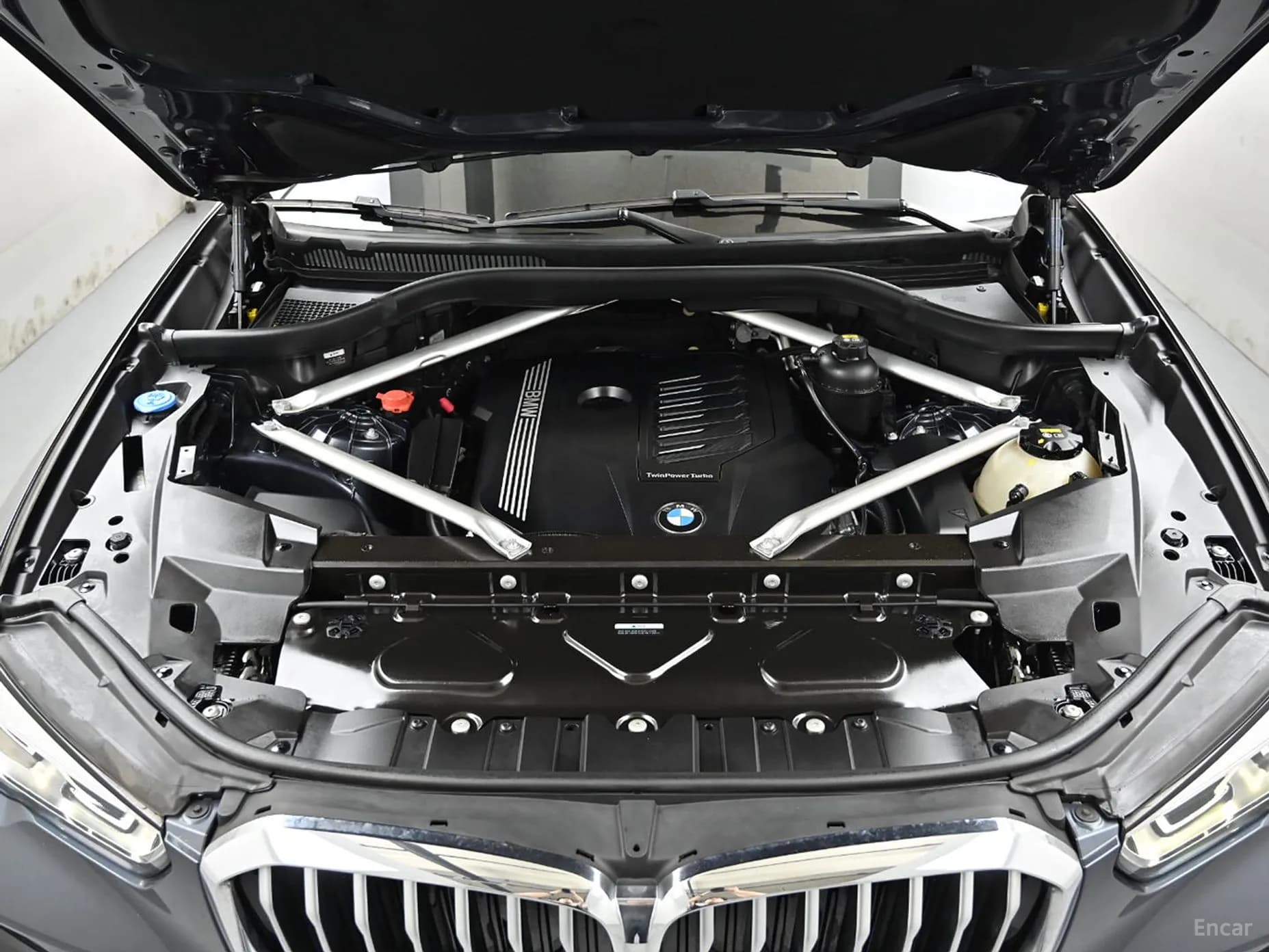 X5 (G05)