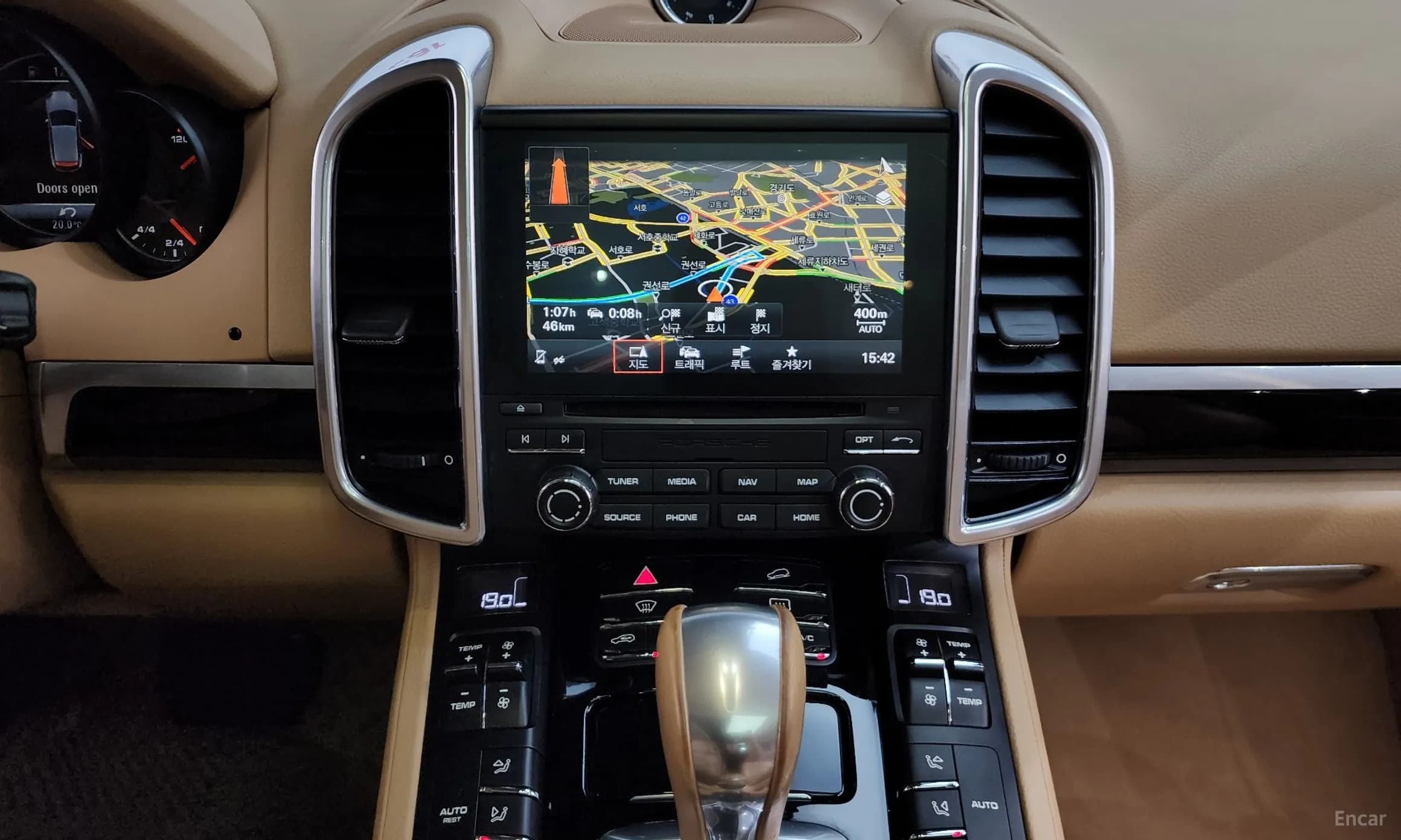 New Cayenne