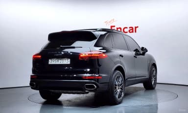 New Cayenne