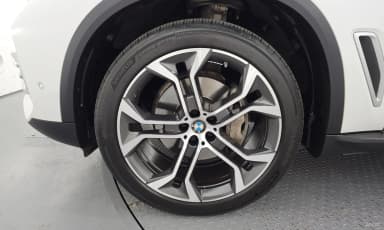 X5 (G05)