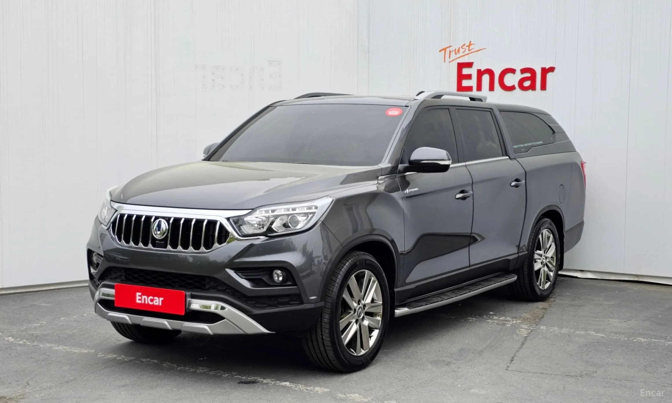 Rexton Sports Khan