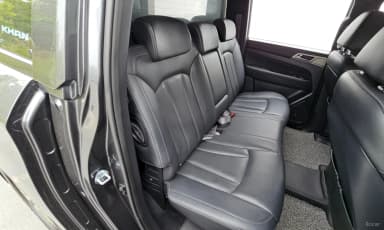 Rexton Sports Khan