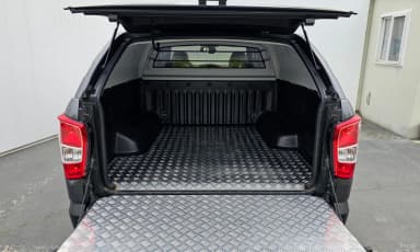 Rexton Sports Khan