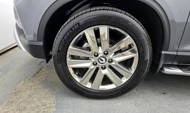 Rexton Sports Khan