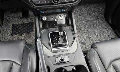 Rexton Sports Khan