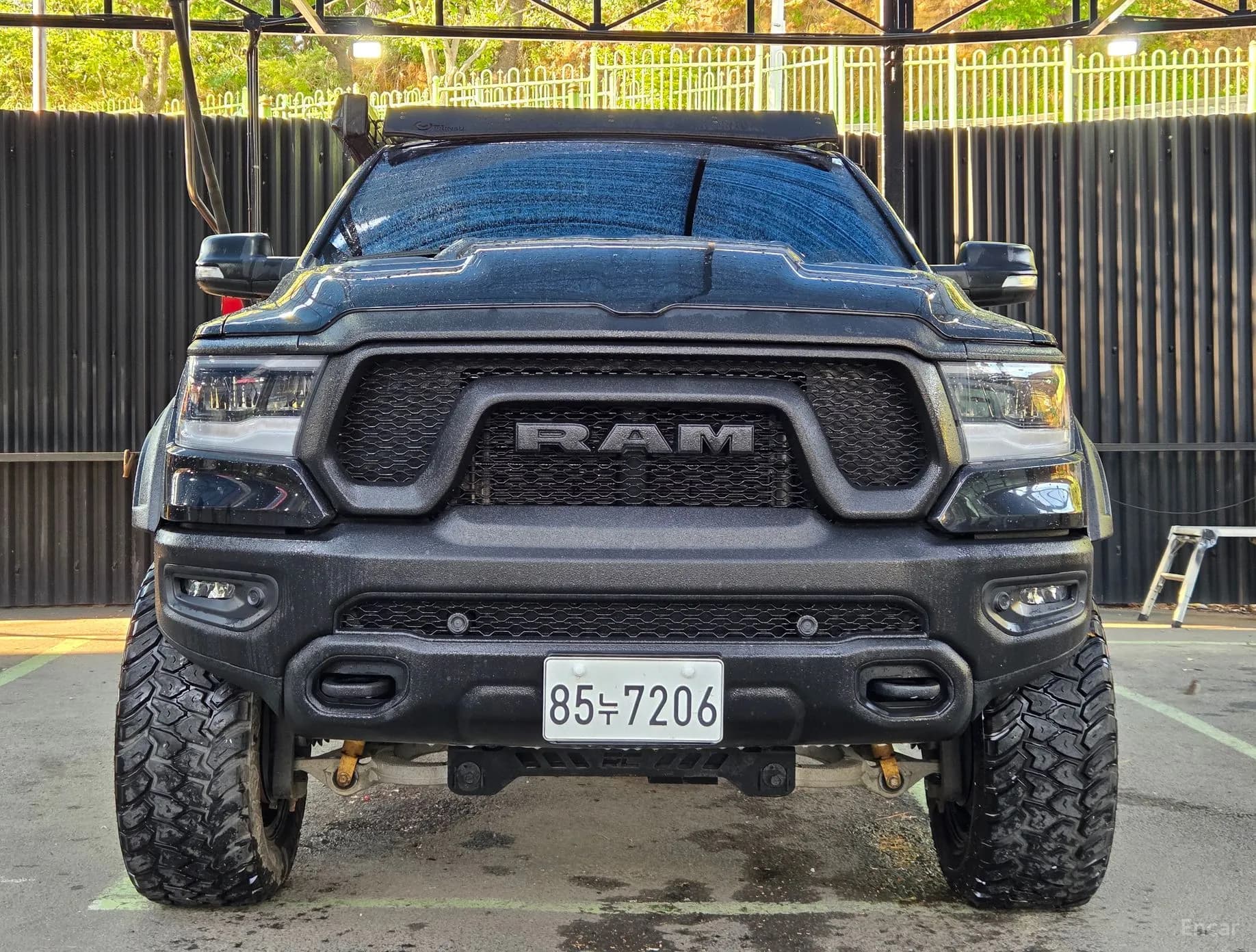 Lampickup
