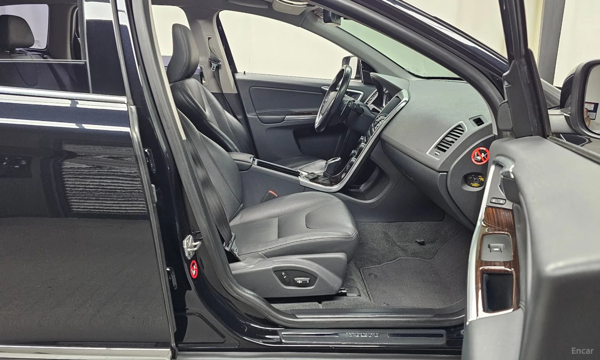 XC60