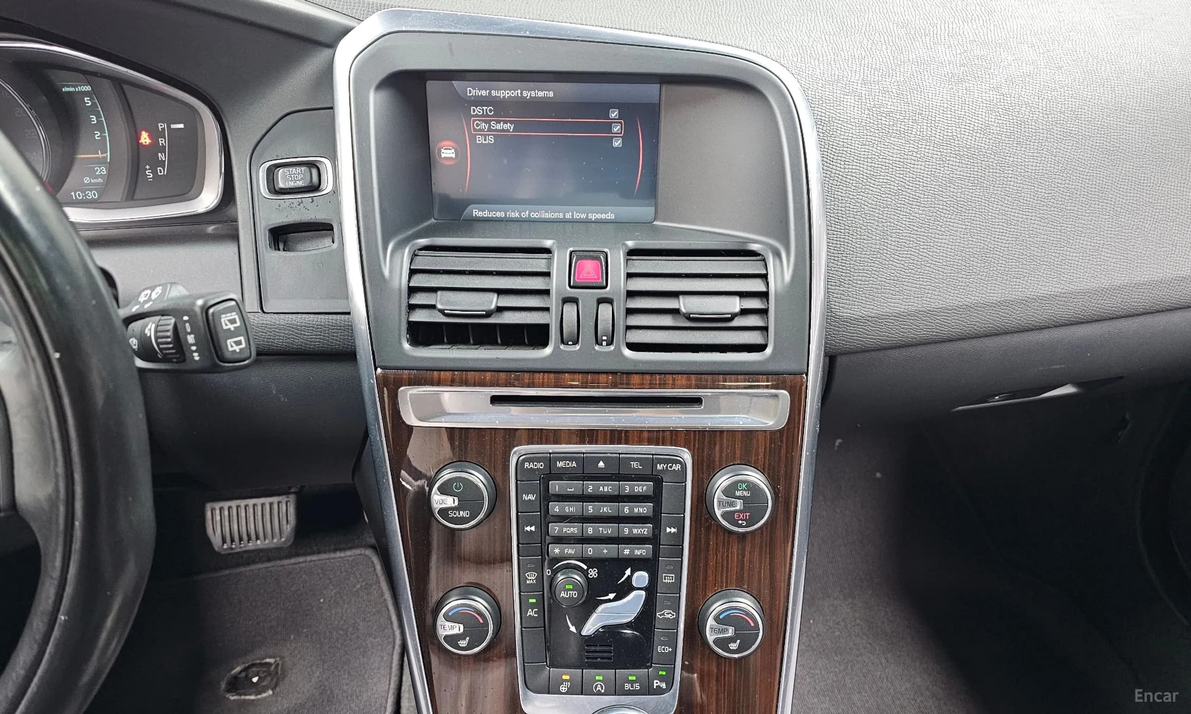 XC60