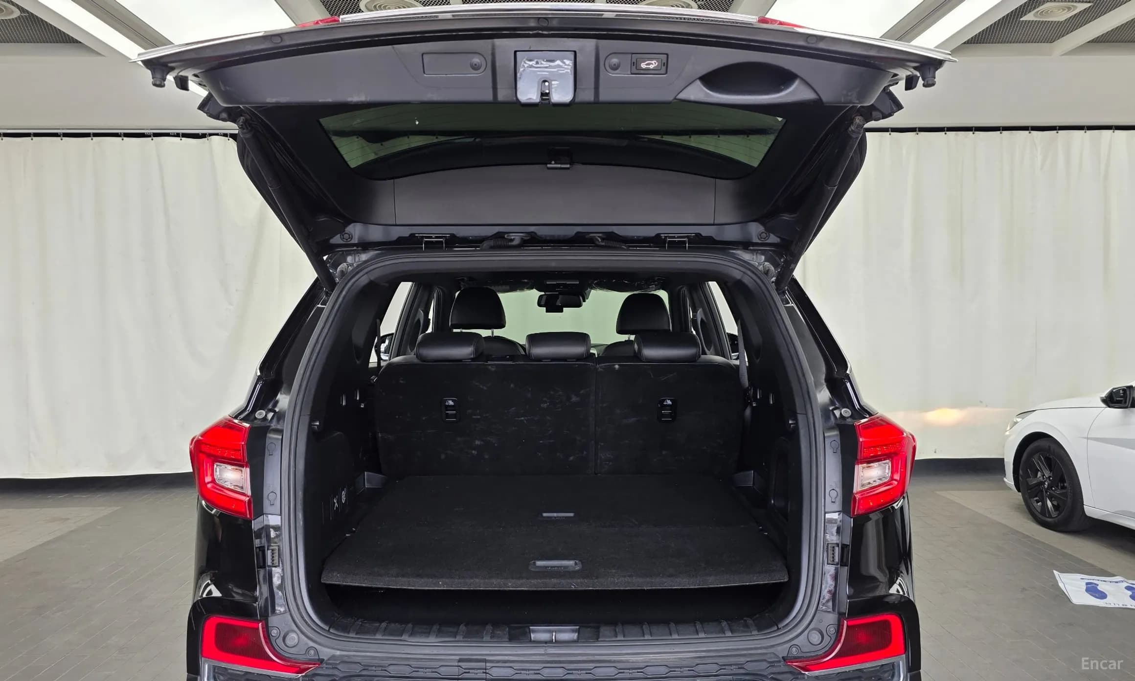 G4 Rexton