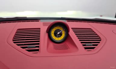 911 (992)