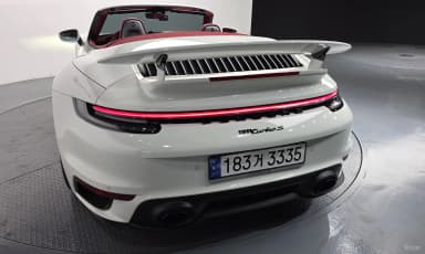 911 (992)