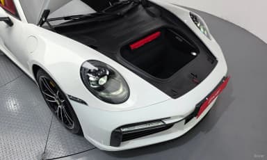 911 (992)