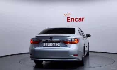 New ES300h